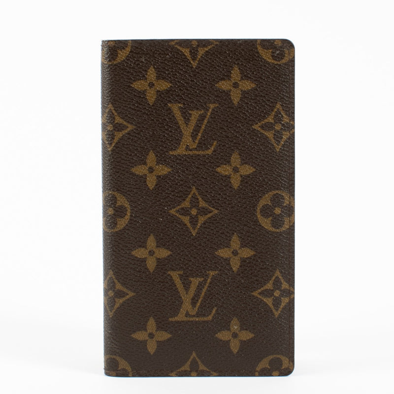 Authentic second hand Louis Vuitton Monogram Passport Holder on Labellov.com