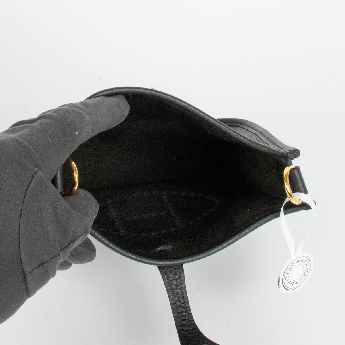 Shop this 100% authentic Hermès Evelyne 16 Black Clemence GHW at Labellov.com