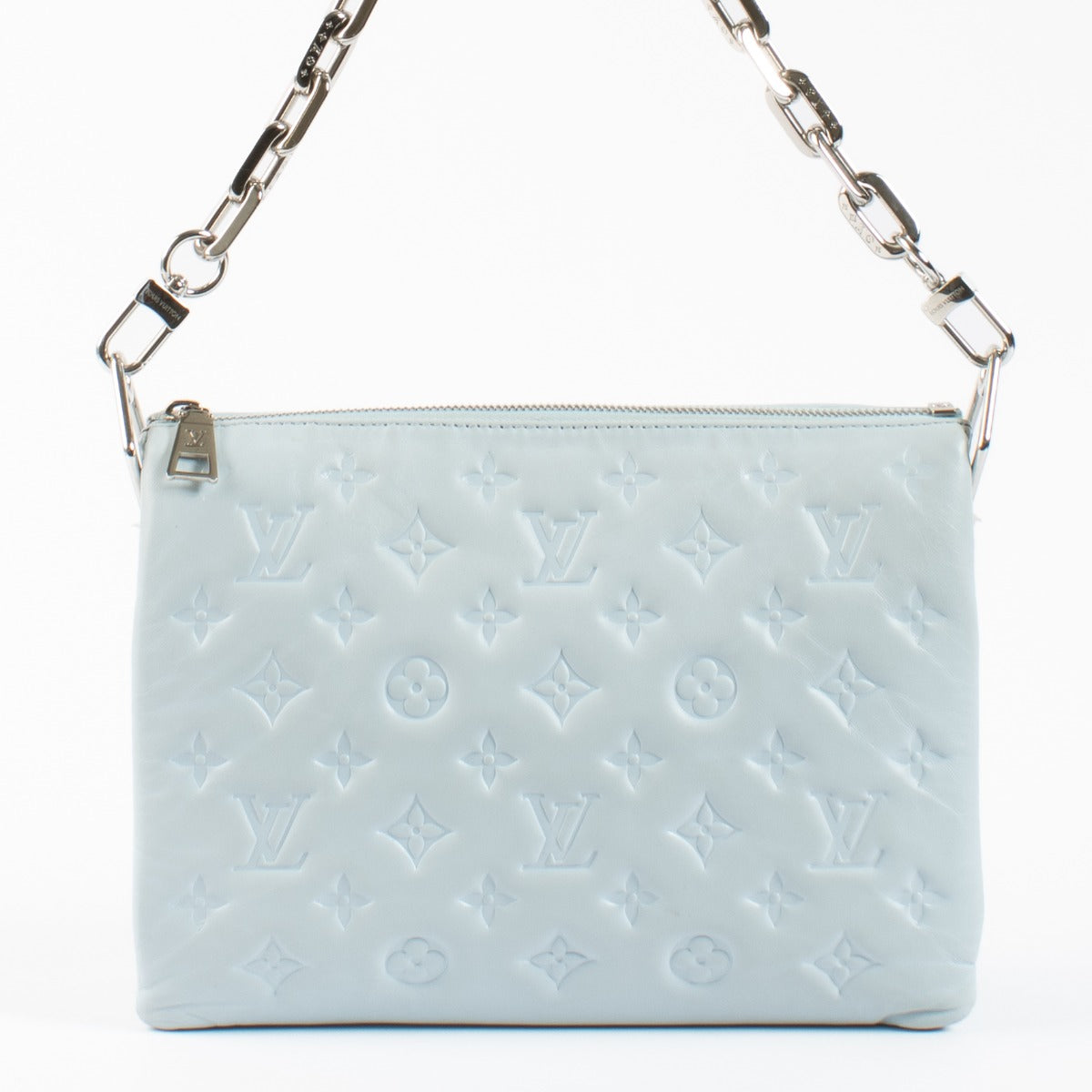 Louis Vuitton Coussin PM bleu glacier