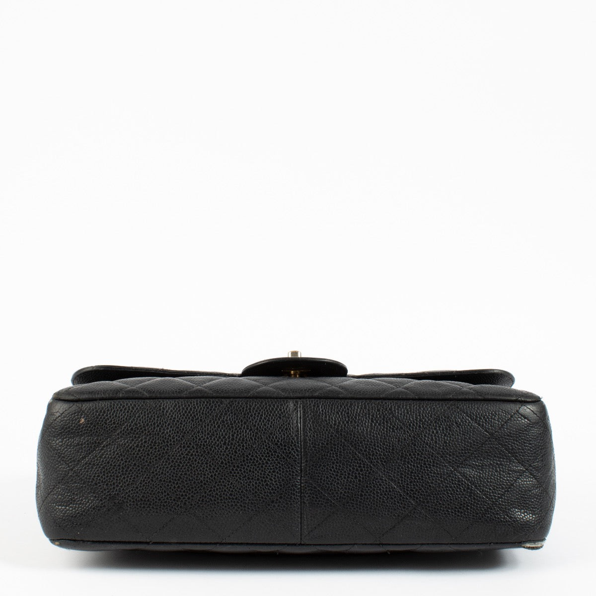 Shop safe online at Labellov in Antwerp and Knokke this 100% authentic second hand Chanel Black Caviar Large Classic Flap Bag