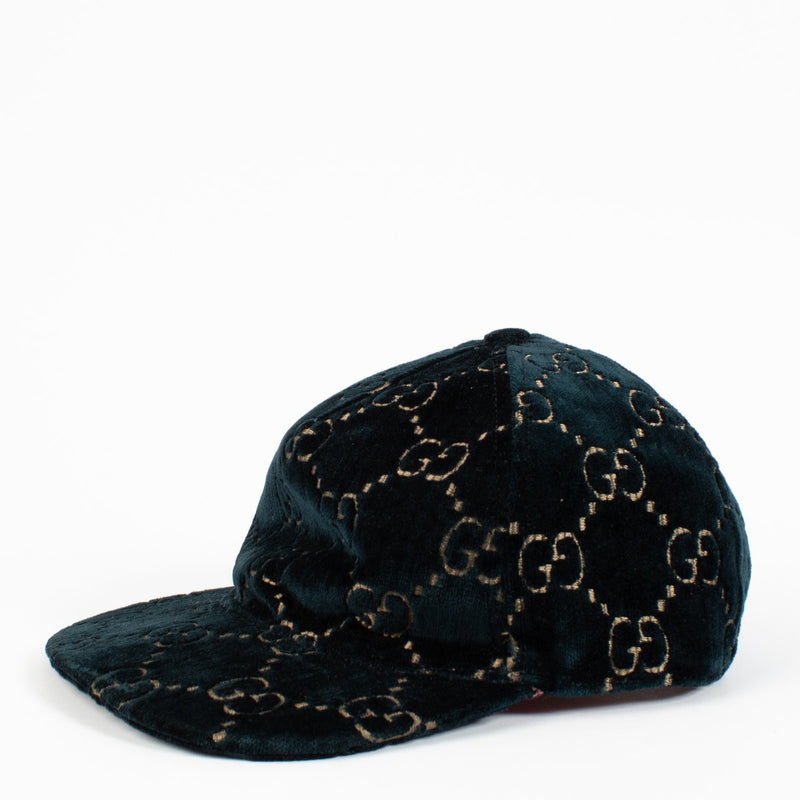 shop 100% authentic second hand Gucci Blue Velvet GG Baseball Hat - Size M on Labellov.com