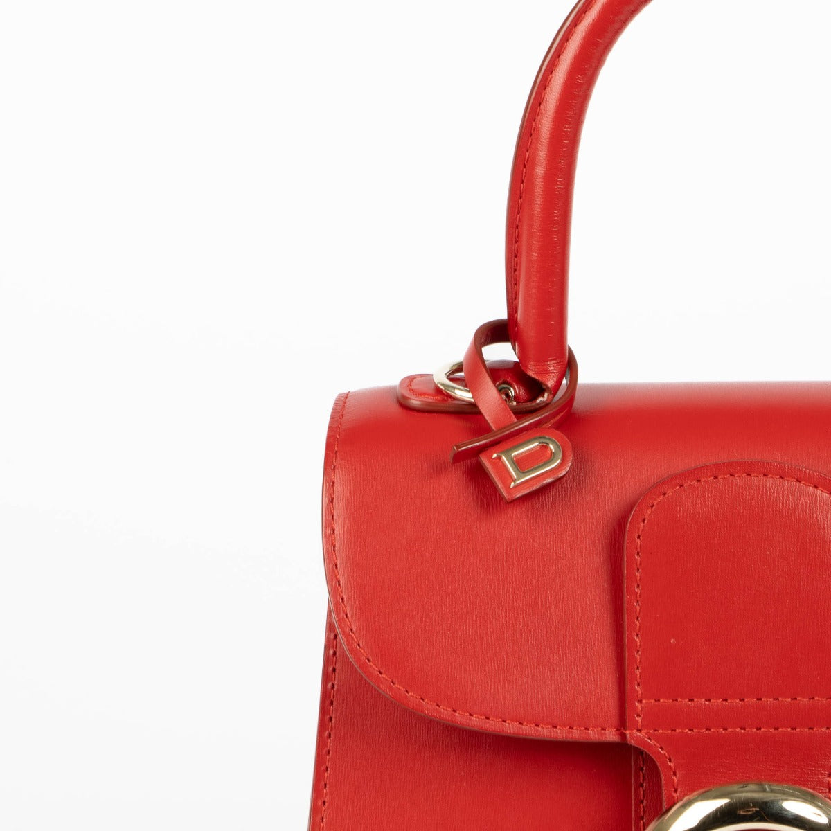 Shop this 100% authentic Delvaux Lipstick Box Calf Brillant Mini Bag at Labellov.com.