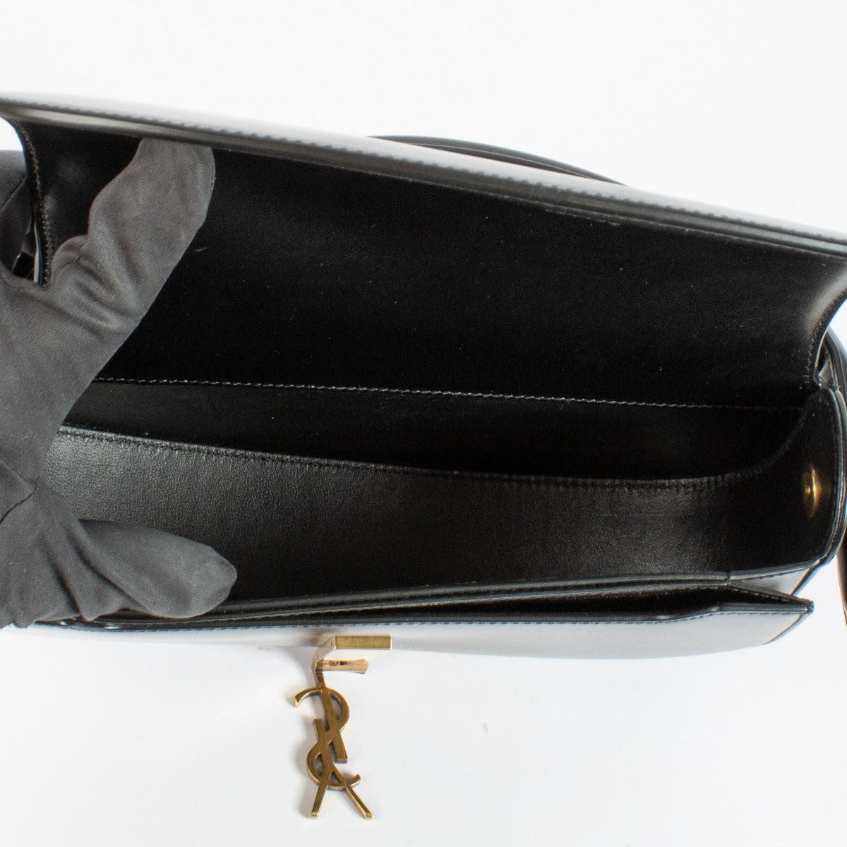 shop 100% authentic second hand Saint Laurent Black Voltaire Bag on Labellov.com