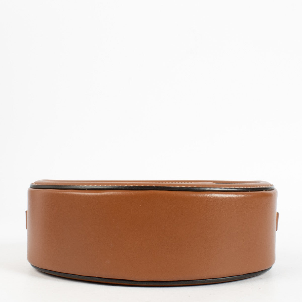 Shop Second Hand Celine Cuir Triomphe Tan Oval Purse on Labellov.com.