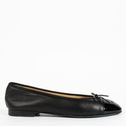 shop 100% authentic second hand Chanel Black Ballerina - Size 39 on Labellov.com