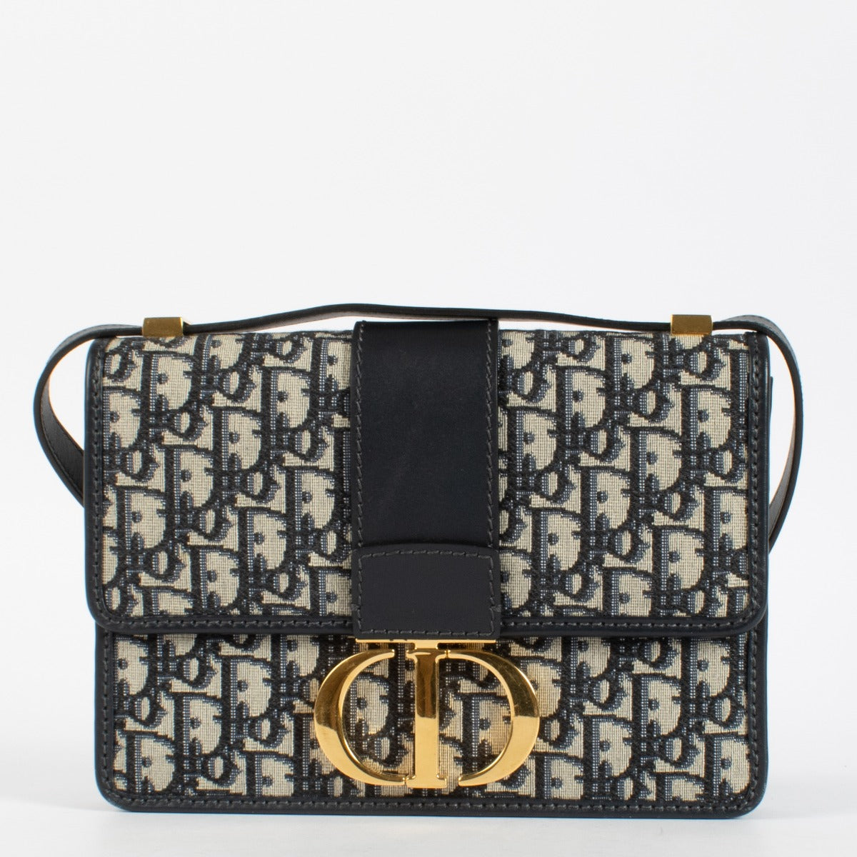 Authentic secondhand Christian Dior Navy Oblique 30 Montaigne Bag on Labellov.com