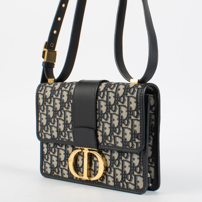 Authentic secondhand Christian Dior Navy Oblique 30 Montaigne Bag on Labellov.com