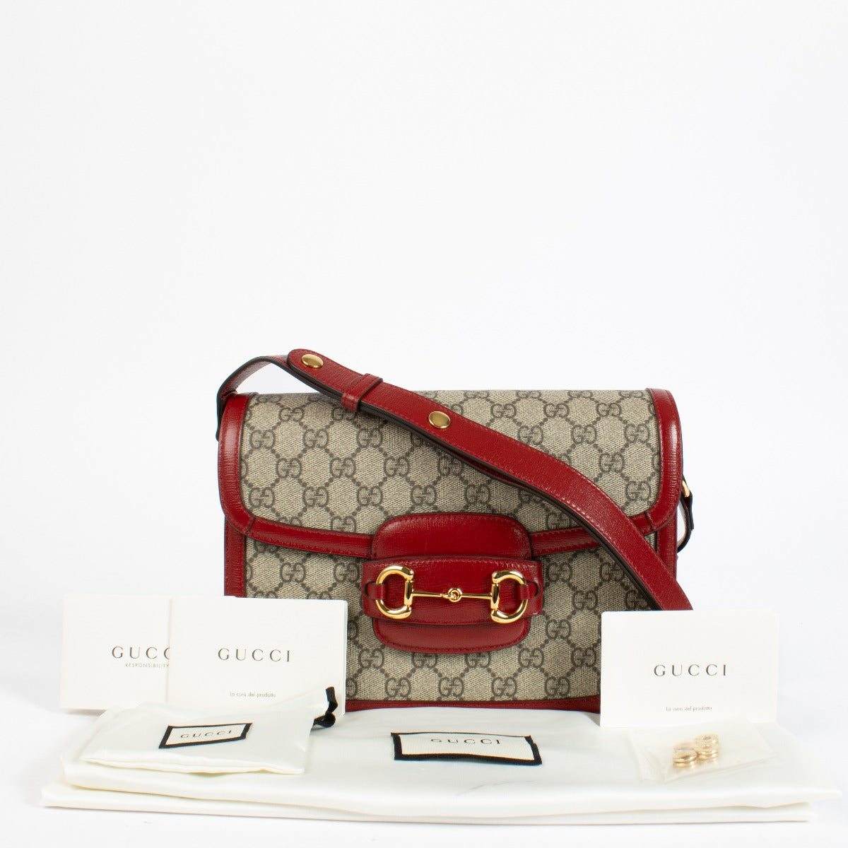 Authentic second-hand Gucci Red/GG Supreme Horsebit 1955 Medium Bag on labellov.com