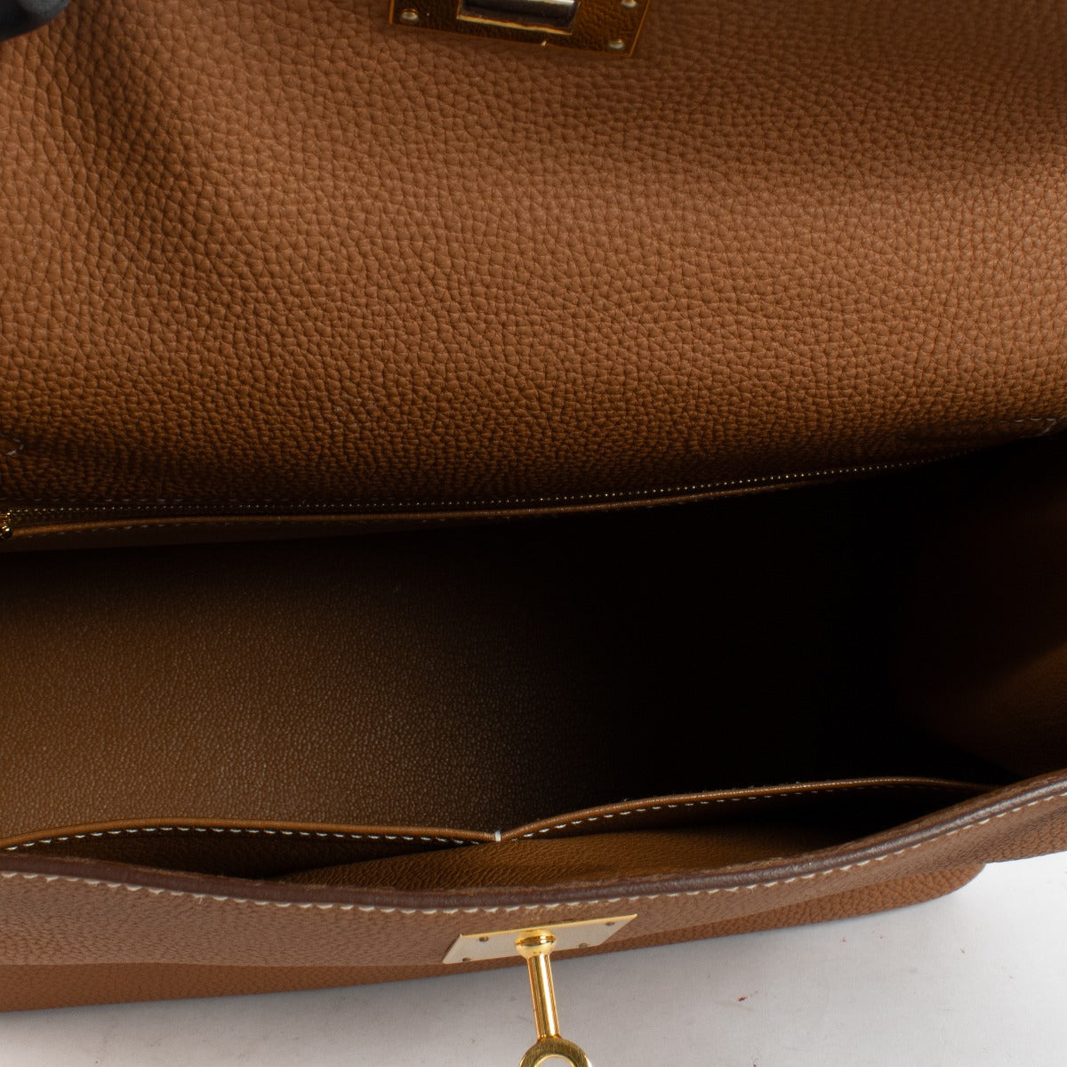 Hermès Kelly 28 Gold Togo GHW