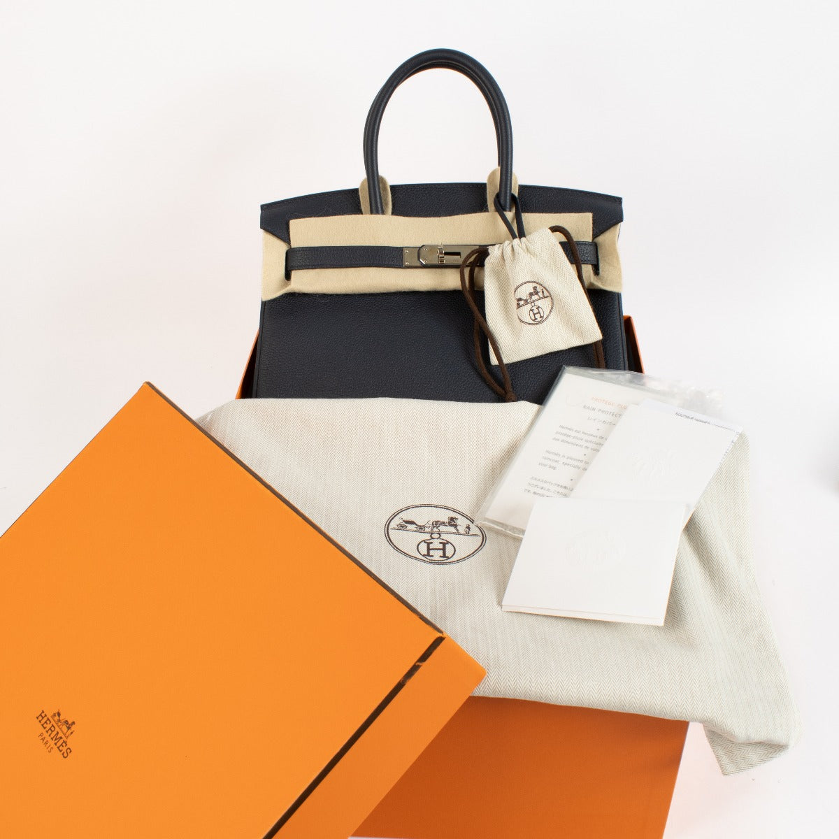 Hermès Birkin 30 Bleu Nuit Togo PHW