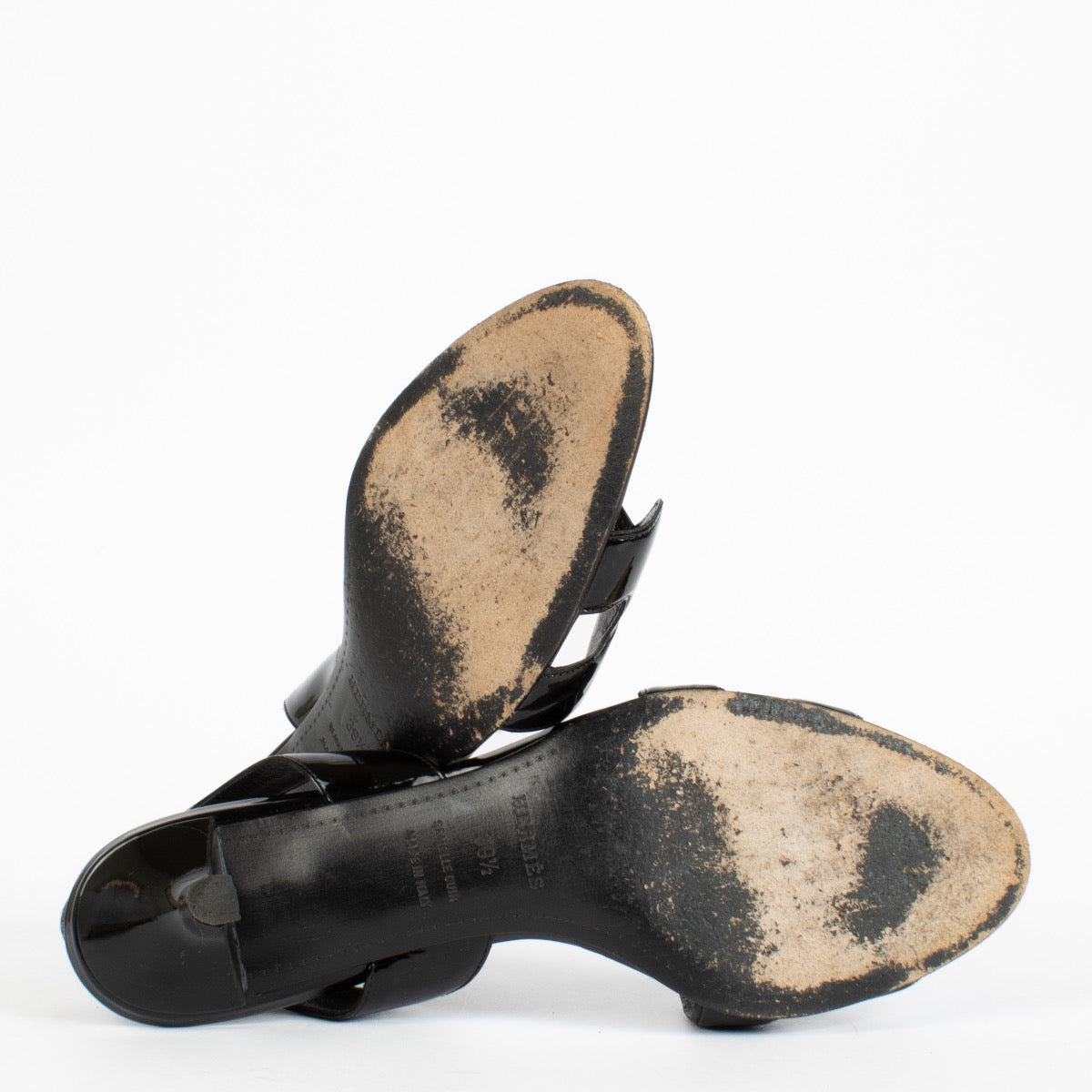 Authentic second-hand Hermès Black Sandals - Size 39 1/2 on labellov.com