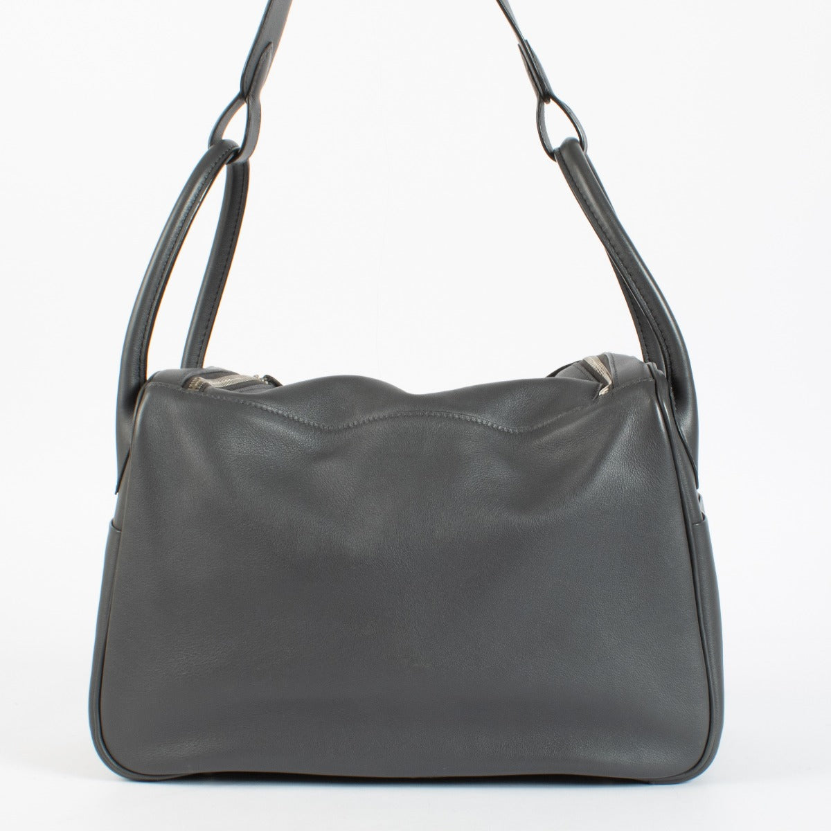 Authentic pre-loved Hermès Lindy 34 in Ardoise Swift leather with palladium hardware, available at Labellov.com.
