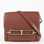 Authentic luxury in excellent condition: Hermès Sac Roulis 23 Rouge H Evercolor with palladium hardware at Labellov.com.