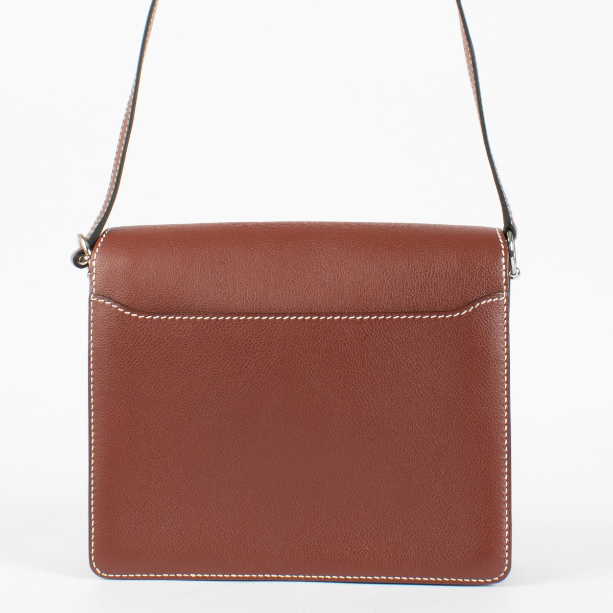 Authentic luxury in excellent condition: Hermès Sac Roulis 23 Rouge H Evercolor with palladium hardware at Labellov.com.