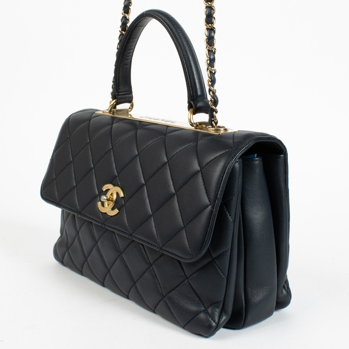 Authentic pre-loved Chanel Navy Medium Trendy CC Bag on Labellov.com