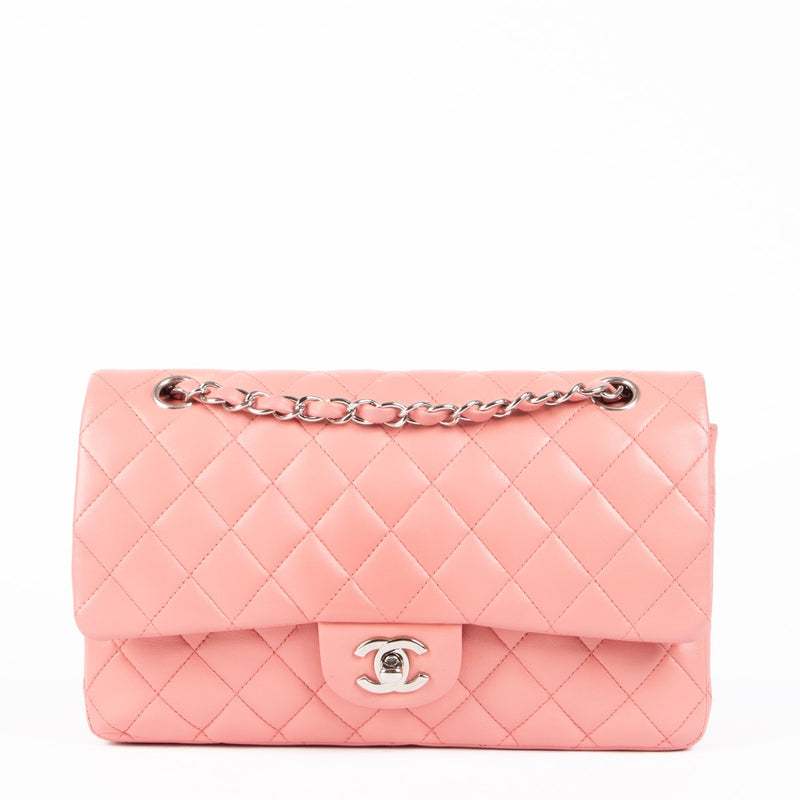 Shop safe online at Labellov in Antwerp, Brussels and Knokke this 100% authentic second hand Chanel Pink Lambskin Medium Classic 11.12 Handbag