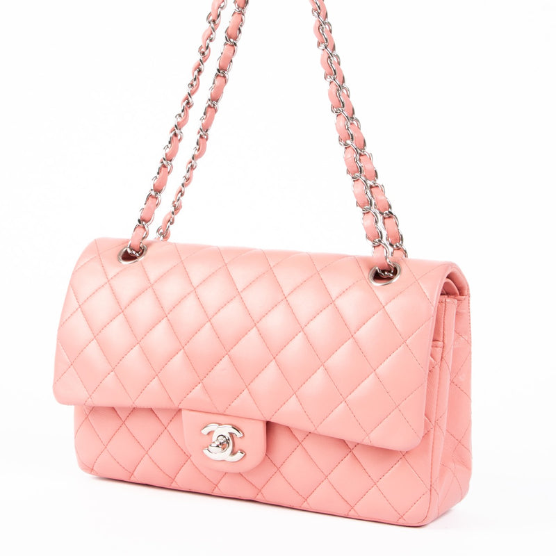 Shop safe online at Labellov in Antwerp, Brussels and Knokke this 100% authentic second hand Chanel Pink Lambskin Medium Classic 11.12 Handbag