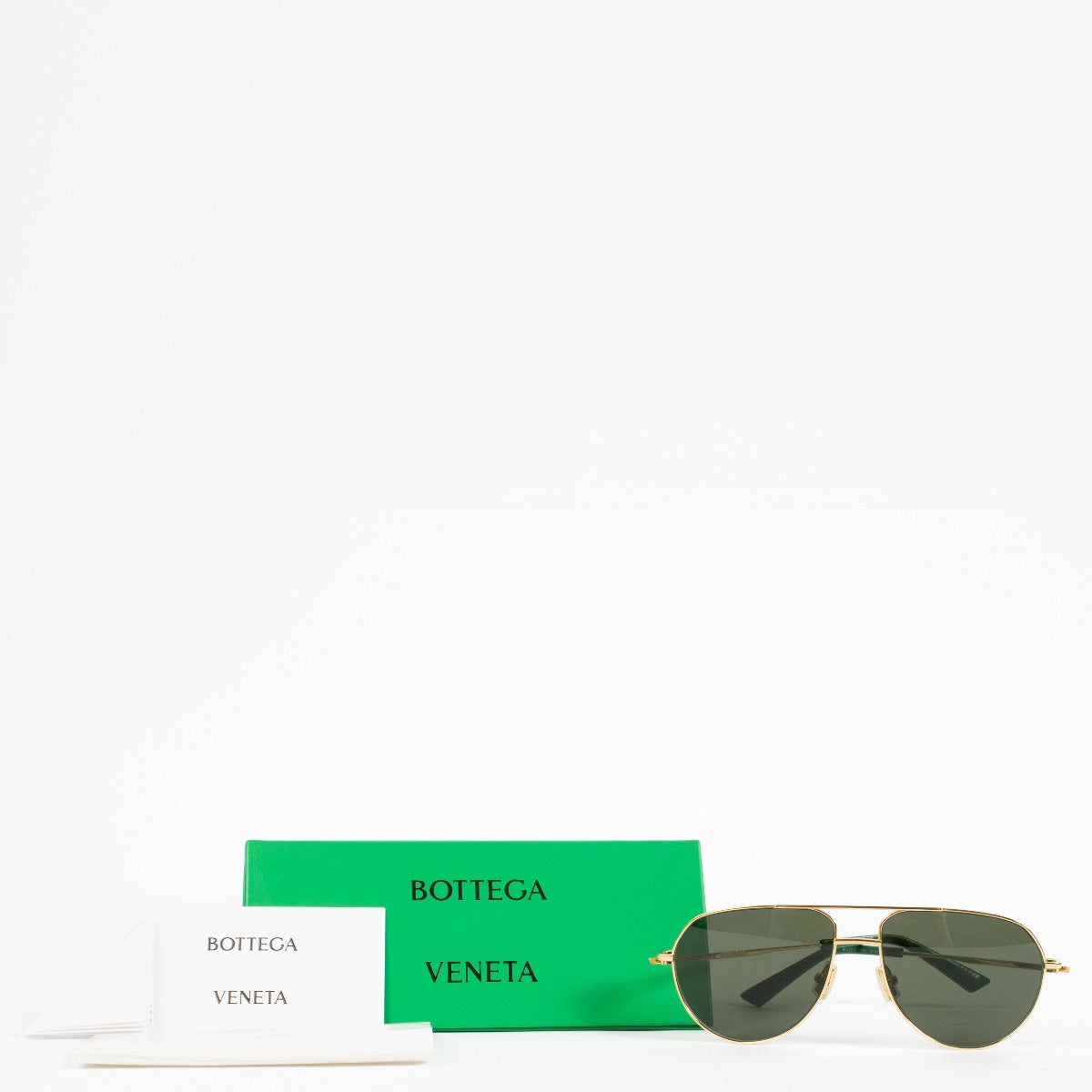 shop 100% authentic second hand Bottega Veneta Gold BV1302 Sunglasses on Labellov.com