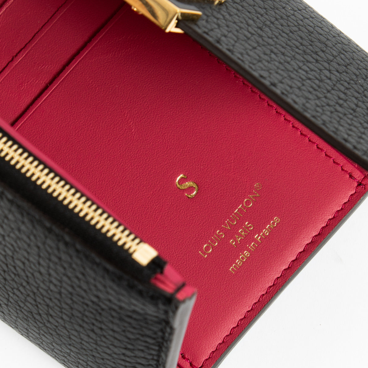 Louis Vuitton Black Capucines Wallet