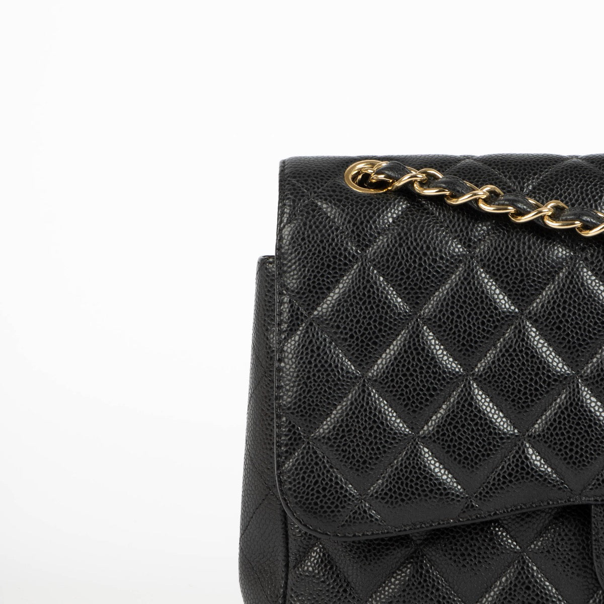 Shop safe online at Labellov in Antwerp, Brussels and Knokke this 100% authentic second hand Chanel Black Caviar Large/ Jumbo Classic Double Flap