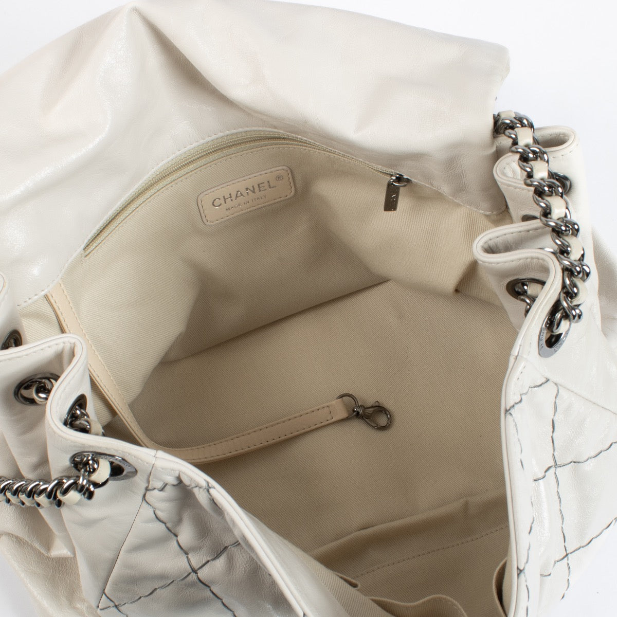 Chanel White Stitch It Accordion Flap Schoudertas
