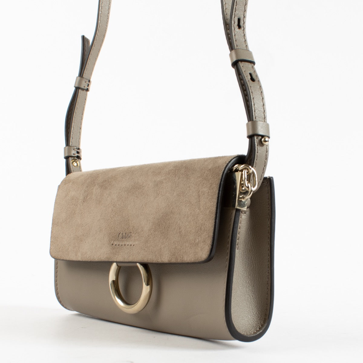 Authentic Second Hand Chloé Grey Mini Faye Bag on Labellov.com