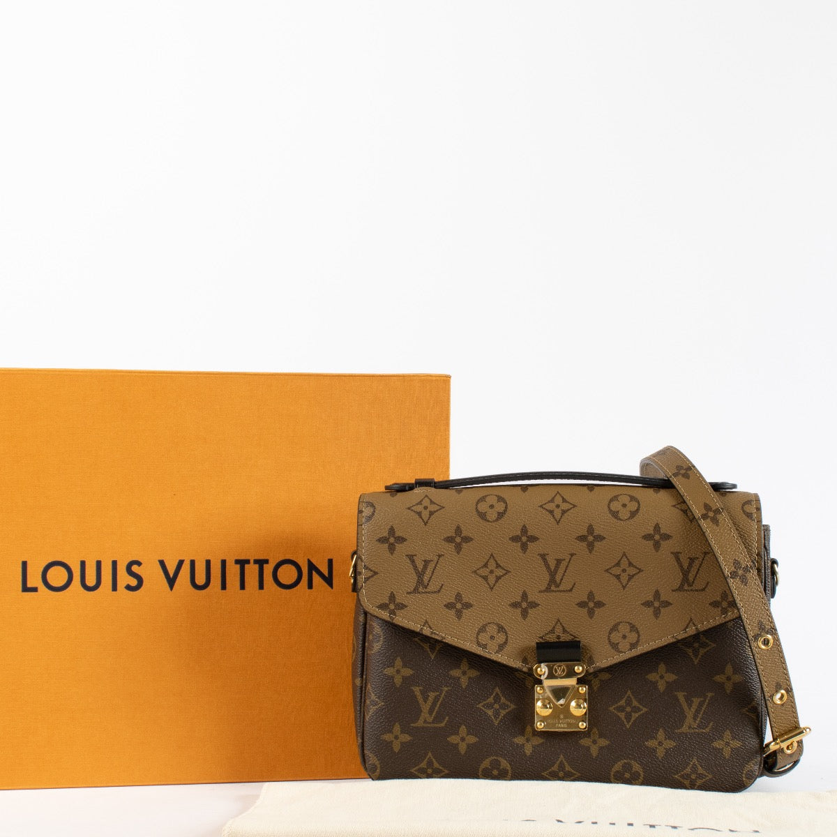 Louis Vuitton Monogram Pochette Metis