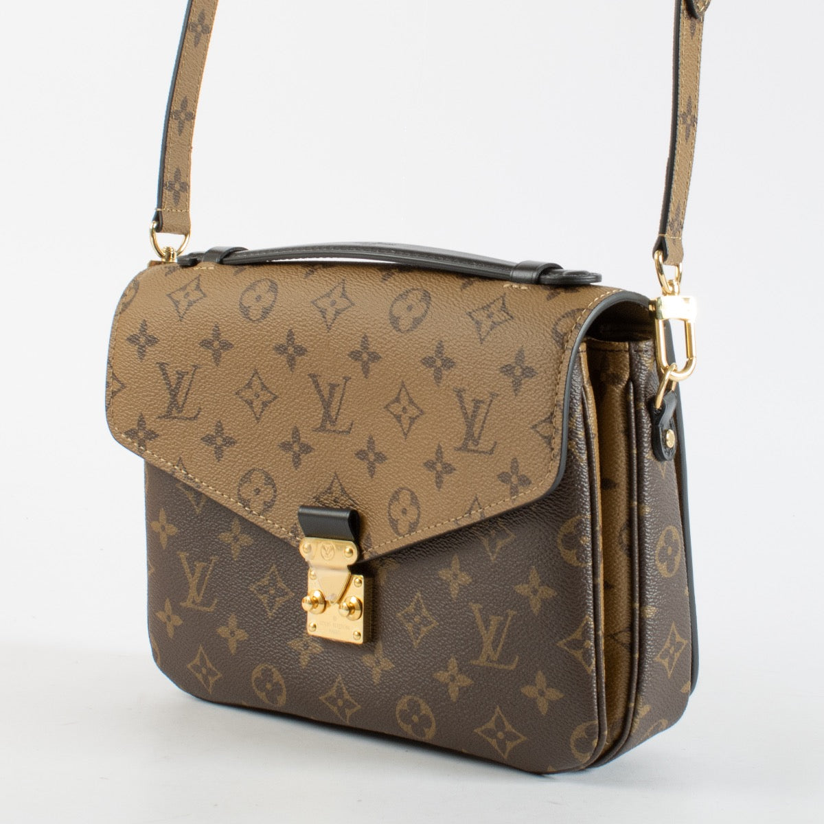 Louis Vuitton Monogram Pochette Metis