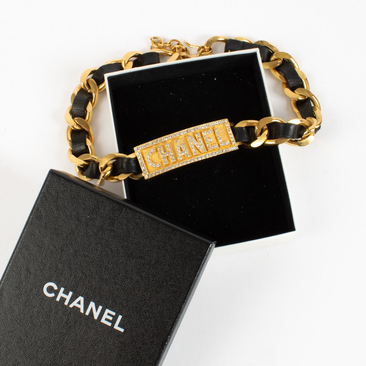 shop 100% authentic second hand Chanel 1995 Rhinestone Embellished Choker on Labellov.com