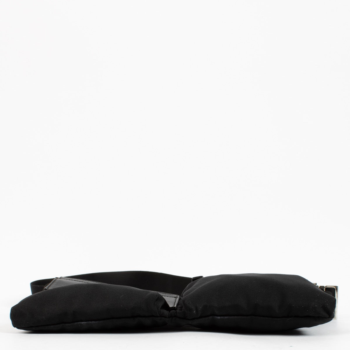 shop 100% authentic second hand Gucci Black Belt Bag on Labellov.com