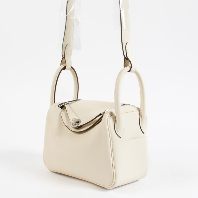 shop 100% authentic second hand Hermès Lindy Mini Nata Swift PHW on Labellov.com