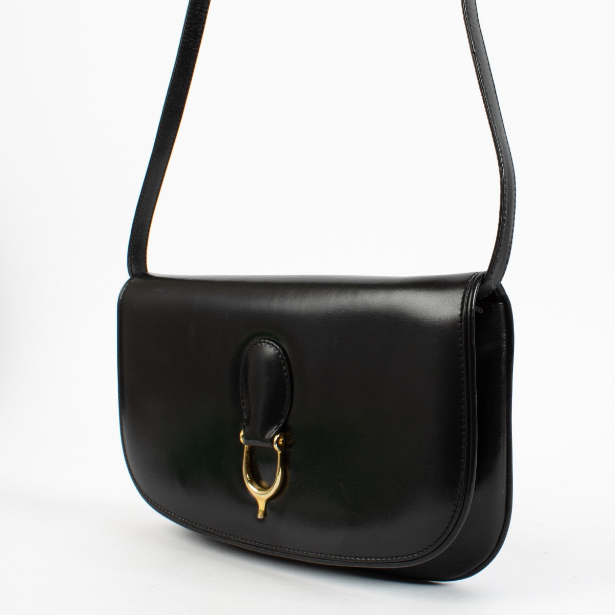 Shop 100% authentic secondhand Gucci Black Vintage Crossbody on Labellov.com