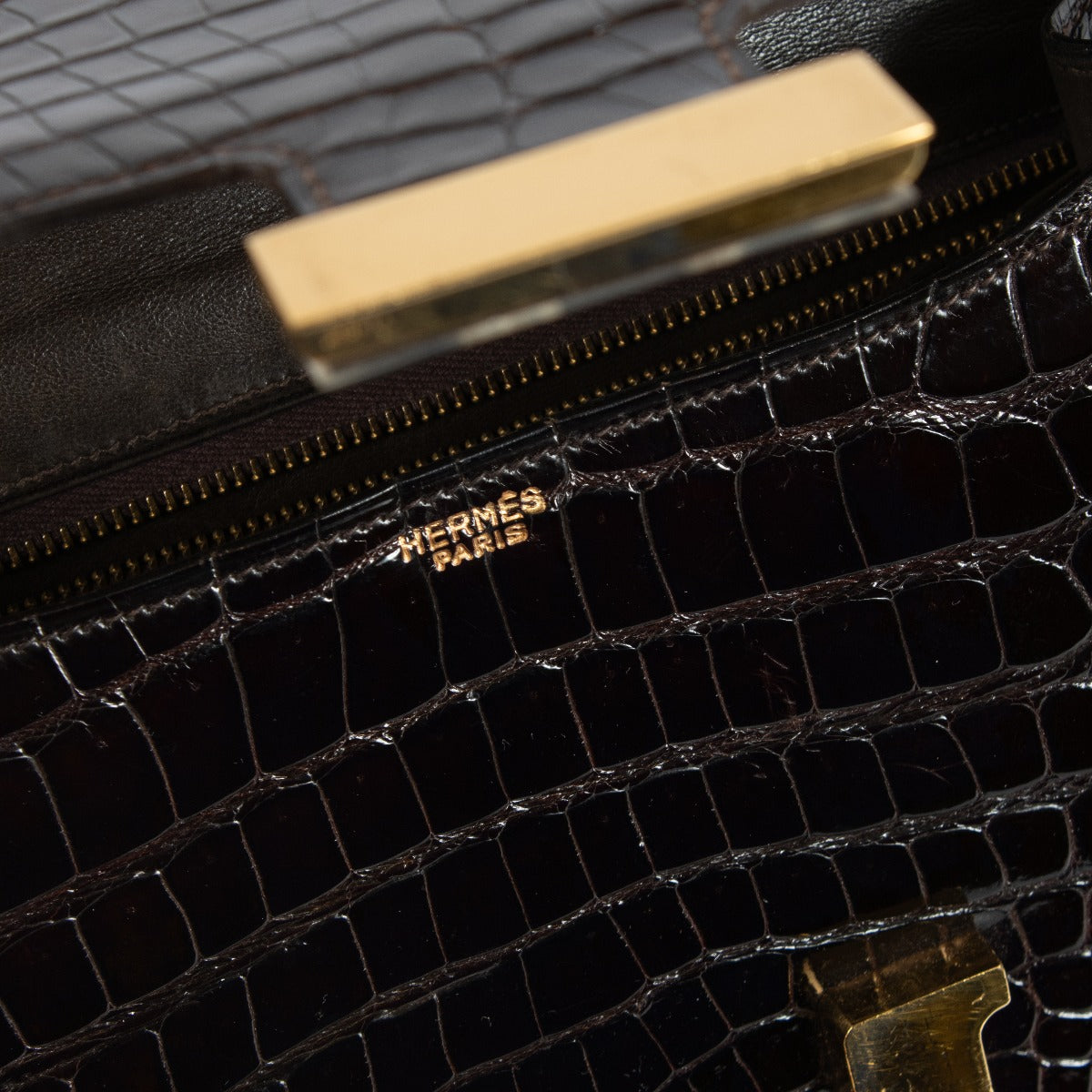 Hermès Vintage Constance 23 Crocodile Porosus Brillant Marron GHW