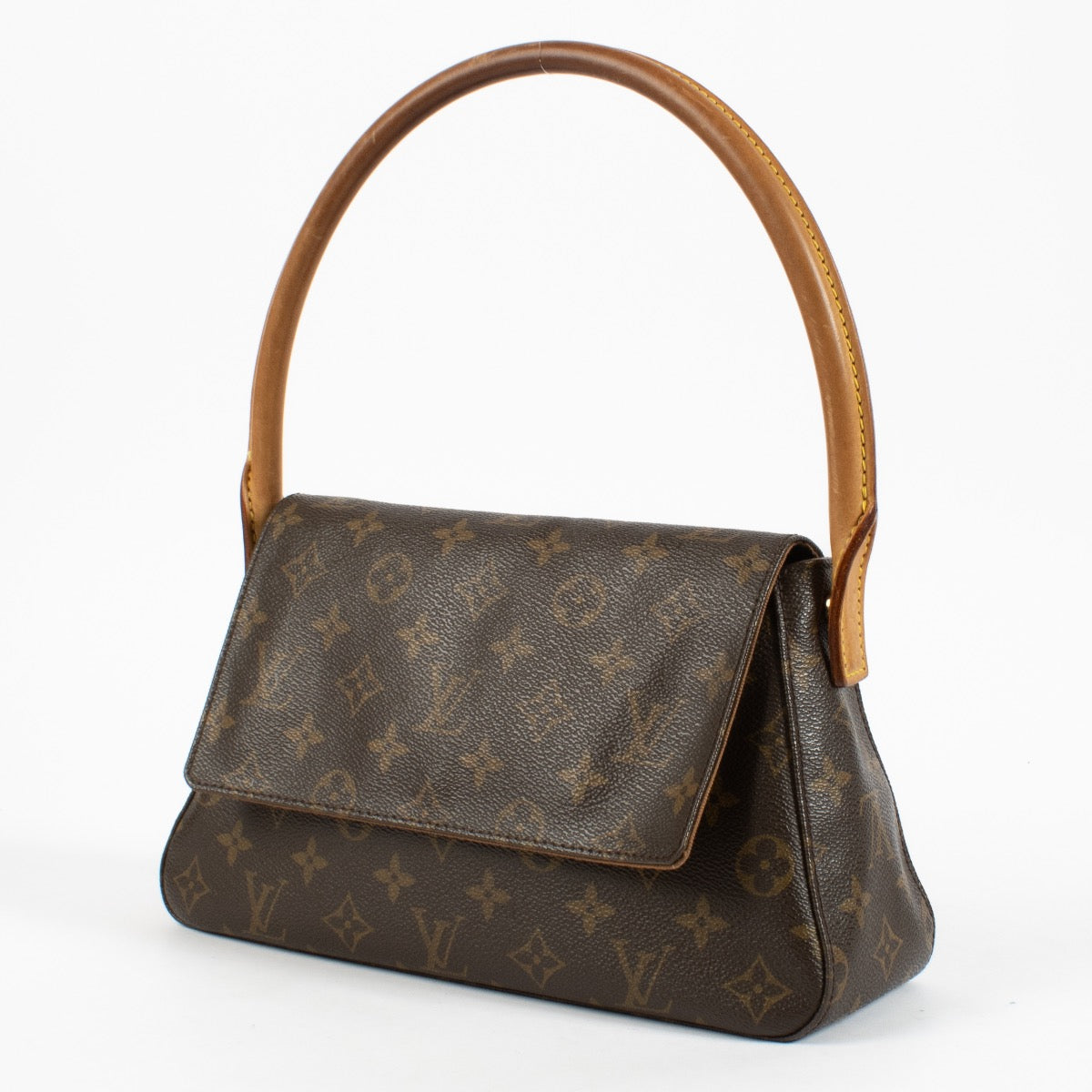 Shop 100% authentic secondhand Louis Vuitton Monogram Looping PM Top Handle Bag on Labellov.com