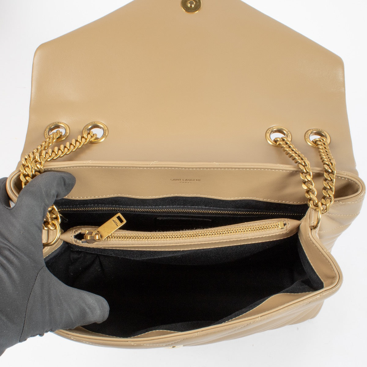 shop 100% authentic second hand Saint Laurent Beige Medium Loulou Bag on Labellov.com