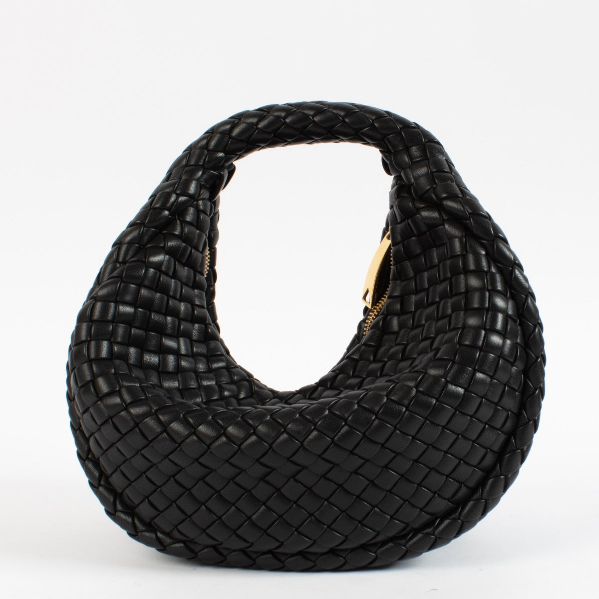 Shop 100% authentic secondhand Bottega Veneta Black Woven Leather Shoulder Bag on Labellov.com