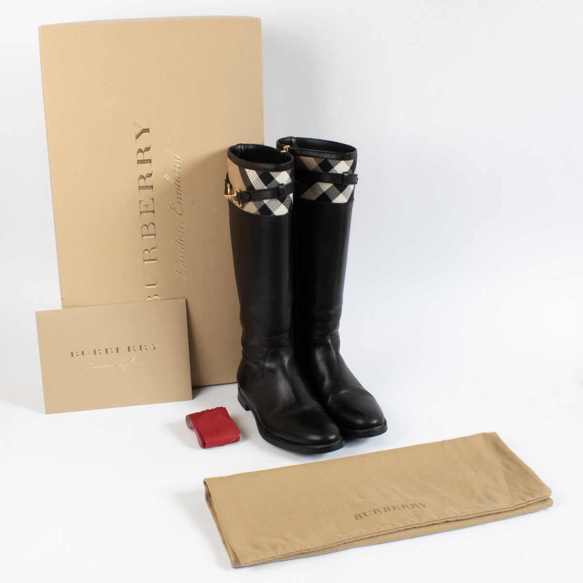 Shop 100% authentic second hand Burberry Black Boots on Labellov.com