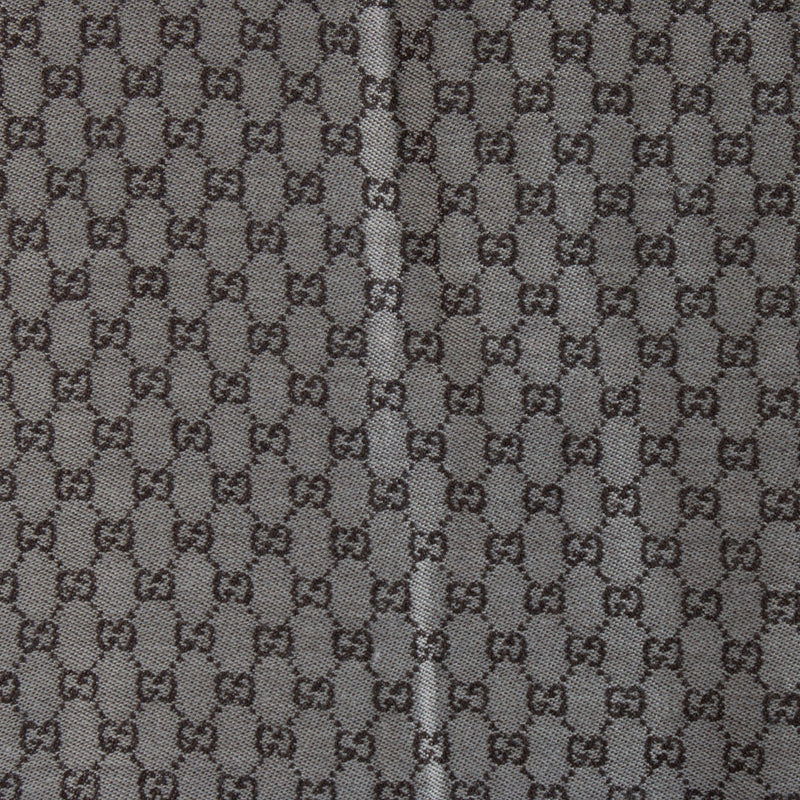 shop 100% authentic second hand Gucci Grey GG Scarf on Labellov.com