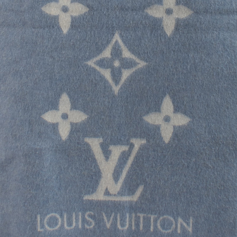 Shop 100% authentic second hand Louis Vuitton Blue Scarf on Labellov.com