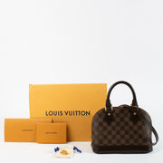 Louis Vuitton Damier Ebene Alma BB aan de beste prijs bij Labellov tweedehands luxe in Antwerpen en Knokke.