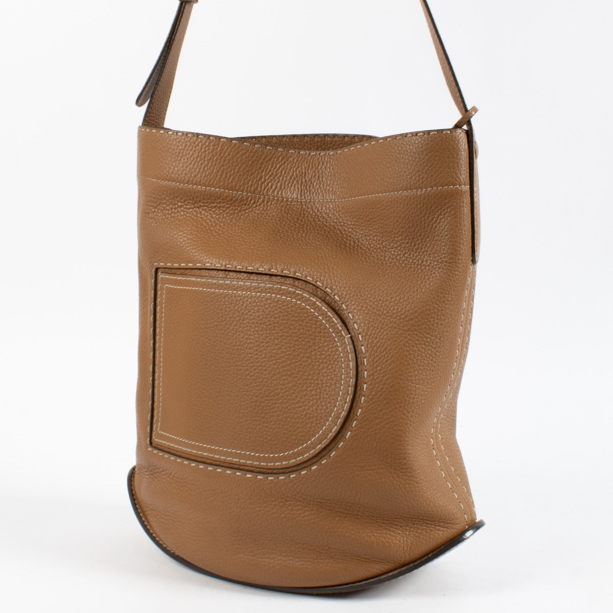 Shop 100% authentic second hand Delvaux Vegetal Taurillon Soft Pin Surpique Crossbody on Labellov.com