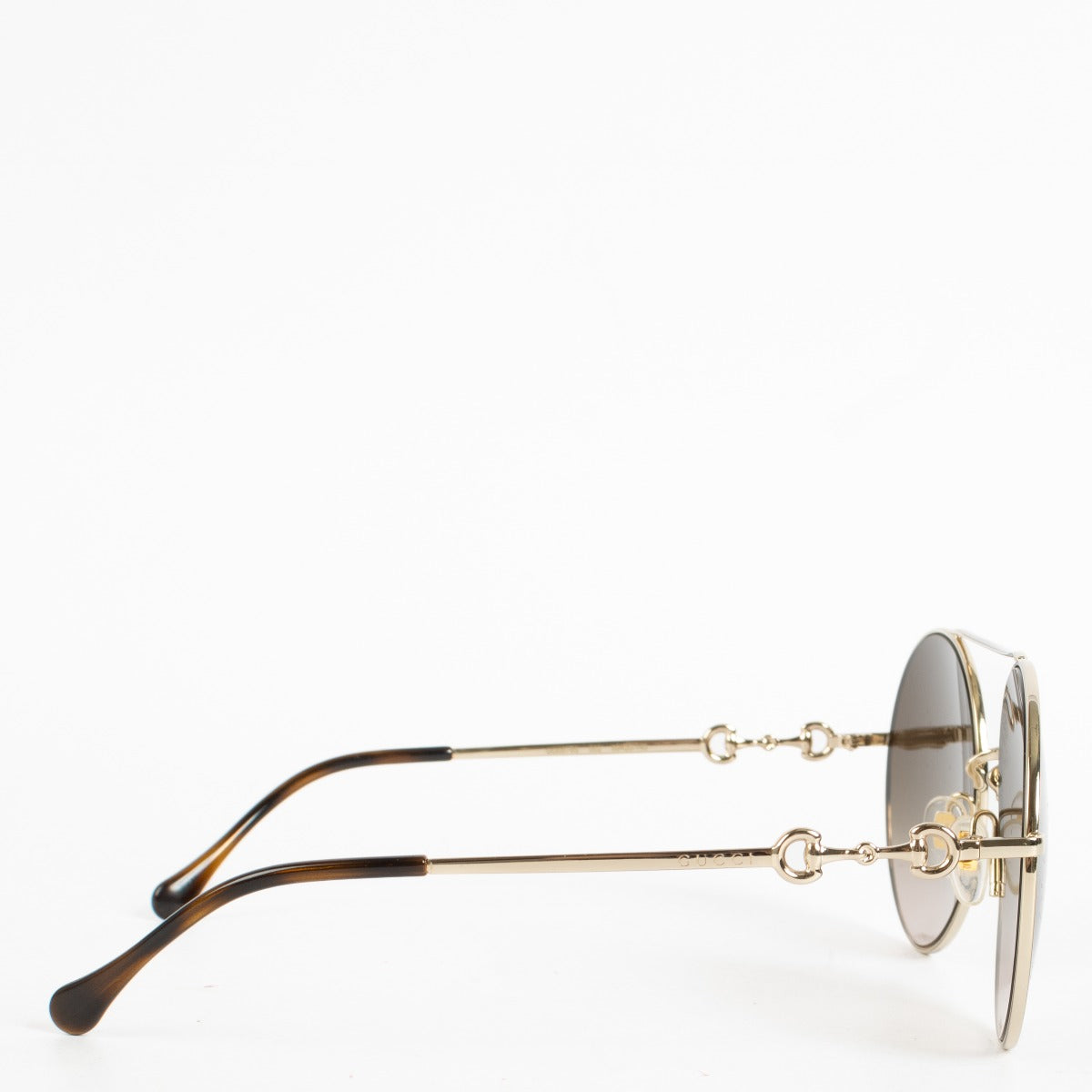 Authentic pre-loved Gucci Gold Horsebit Sunglasses on Labellov.com