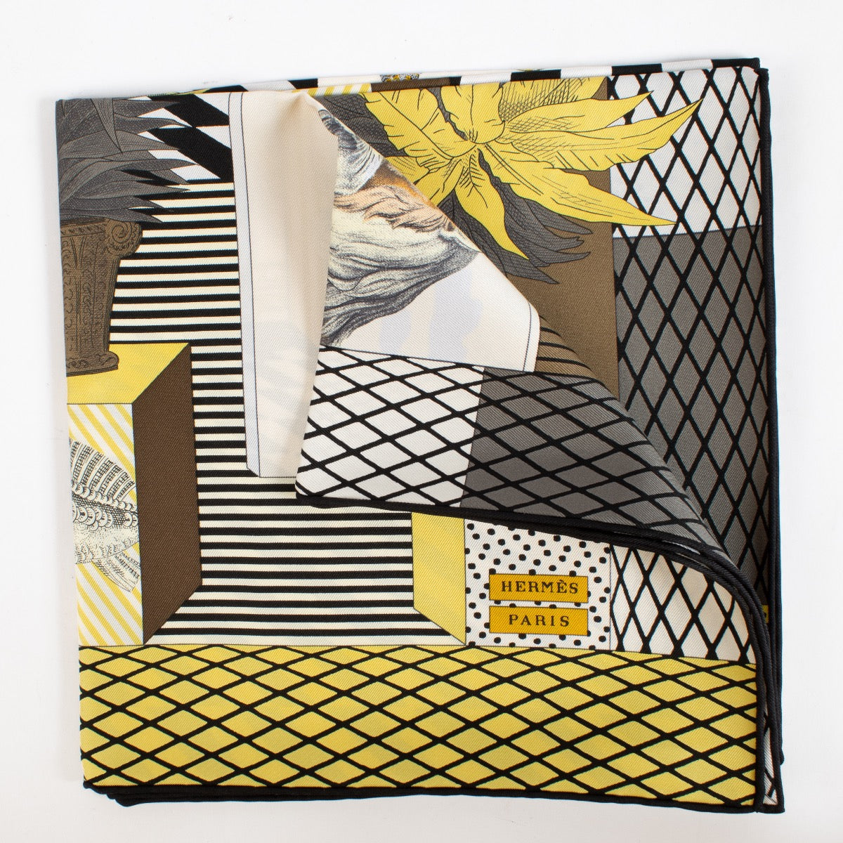 shop 100% authentic second hand Hermès Grand Théâtre Nouveau 90 Silk Scarf on Labellov.com