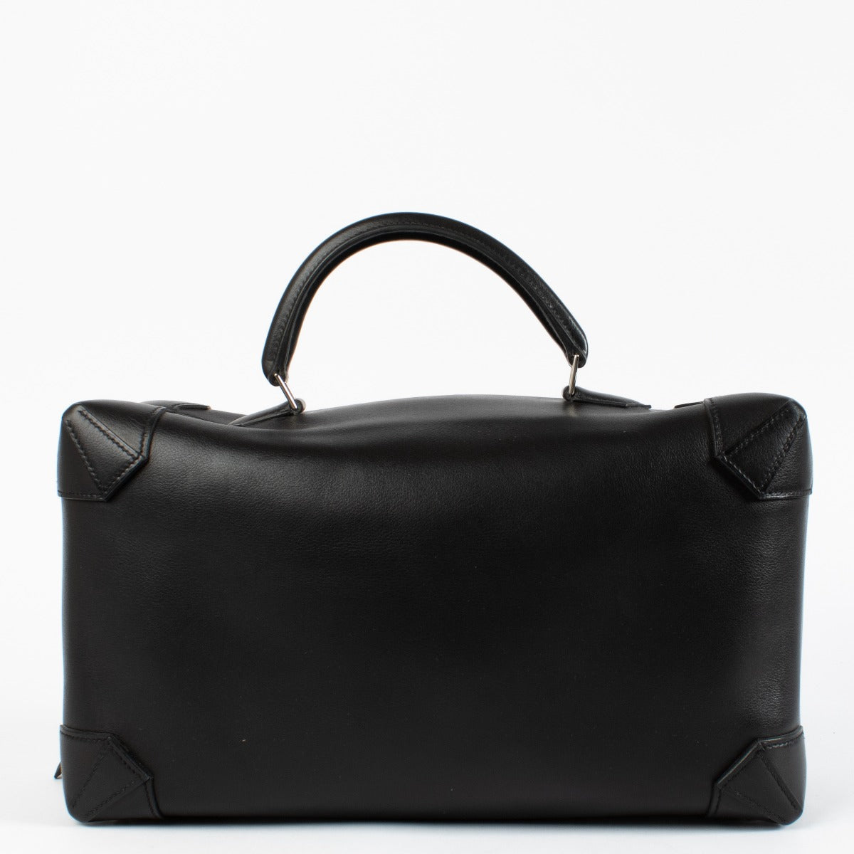 Authentic pre-loved Hermès Maxibox Black Leather PHW on Labellov.com