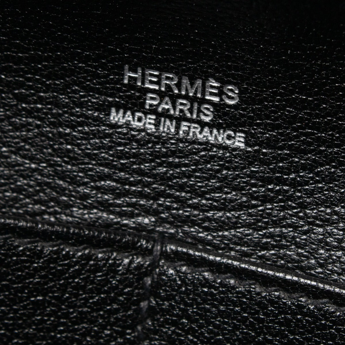 Authentic pre-loved Hermès Maxibox Black Leather PHW on Labellov.com