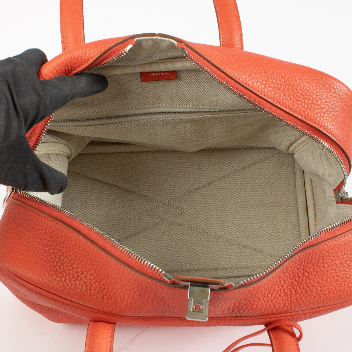 Authentic pre-loved Hermès Victoria II 35 Pink Taurillon Clémence PHW on Labellov.com