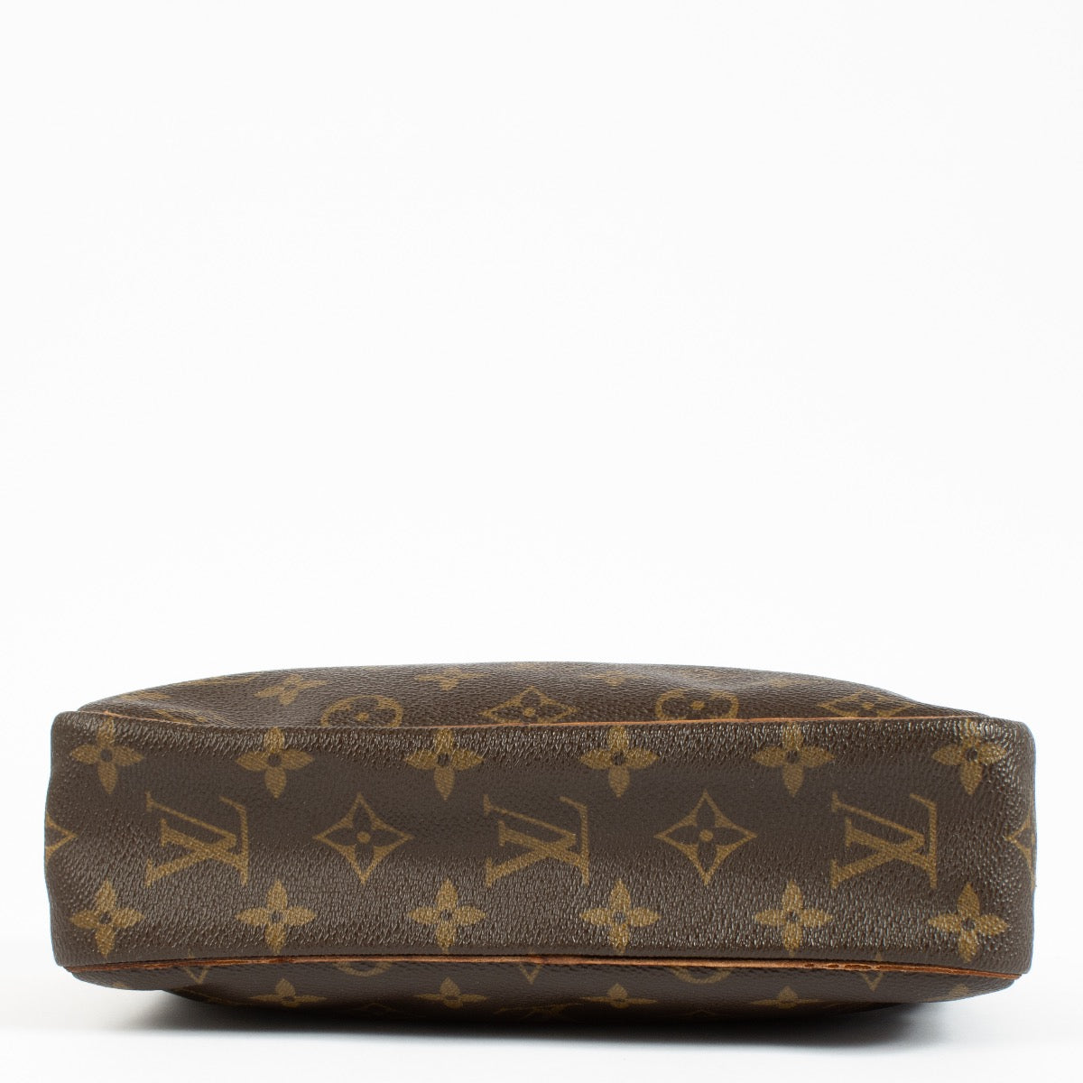 shop 100% authentic second hand Louis Vuitton Monogram Pouch on Labellov.com