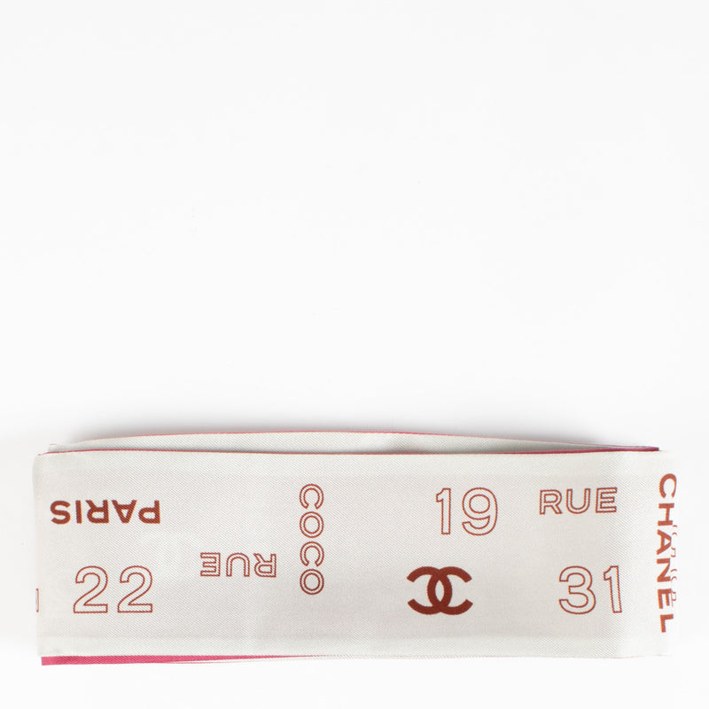 Chanel Slim Bandeau Twilly Scarf for the best price at Labellov
