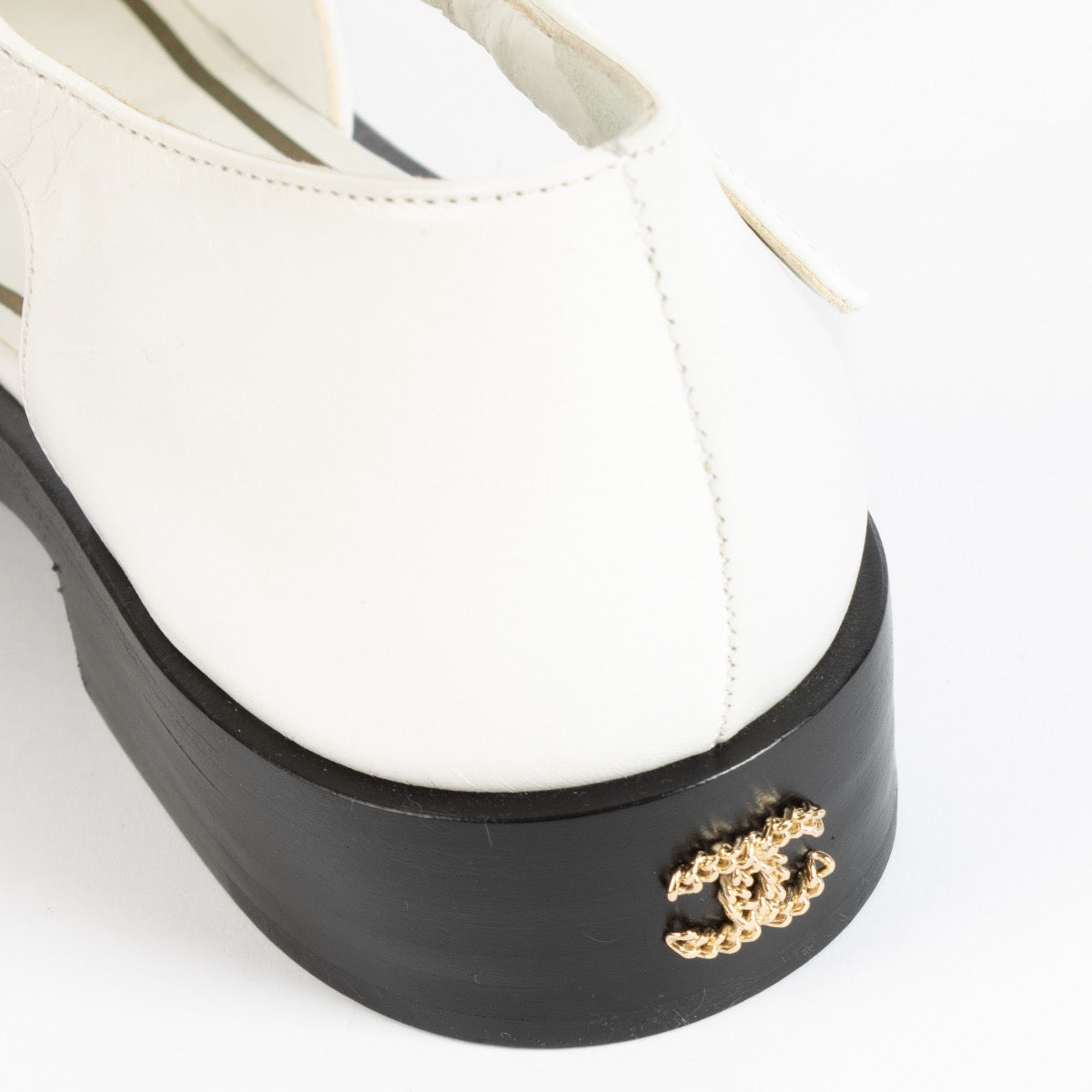 Shop 100% authentic second hand Chanel Mary Janes on Labellov.com