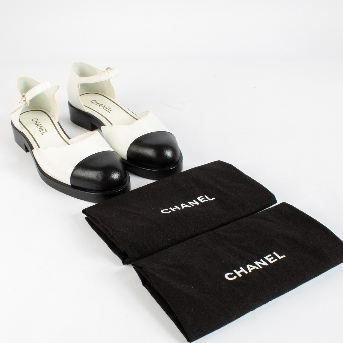 Shop 100% authentic second hand Chanel Mary Janes on Labellov.com